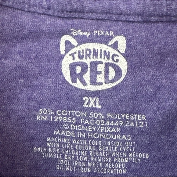 Purple Oversized PixarFest 2024 Turning Red 4*TOWN Shirt Disneyland Red Panda - Picture 3 of 7
